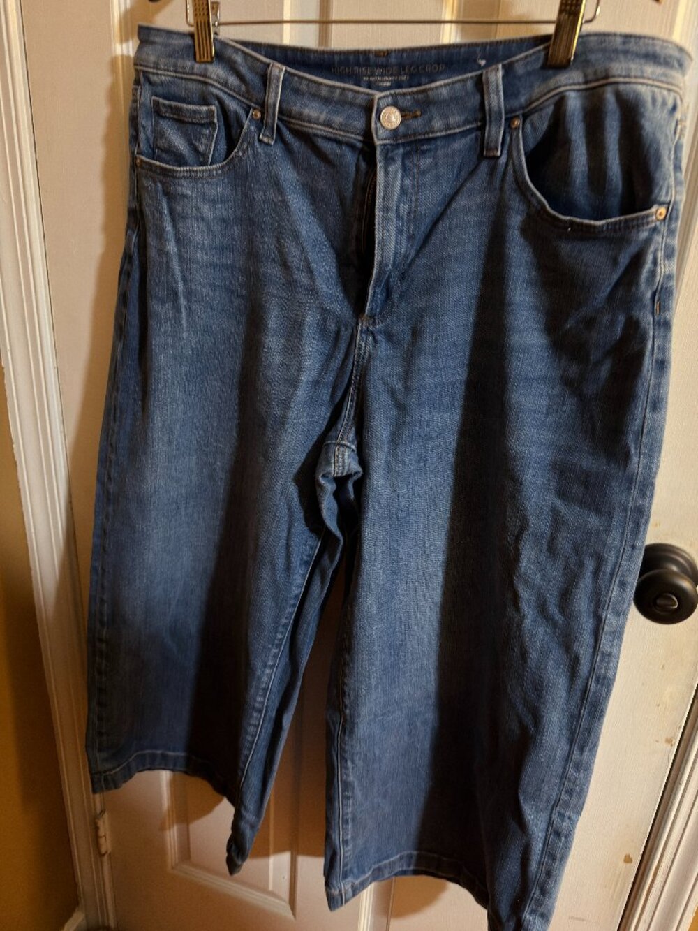 Chico’s High-Rise Wide Leg Crop Jeans | Size 3 (US 16/18) | Blue Denim